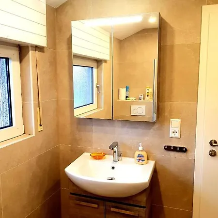 アパート - レンゲリッヒ